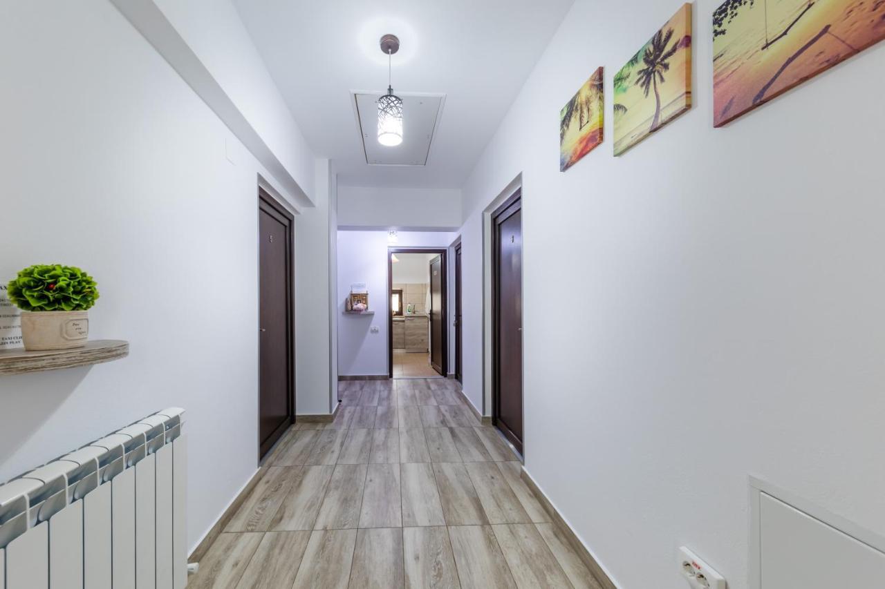 Vila Yna Năvodari Kültér fotó