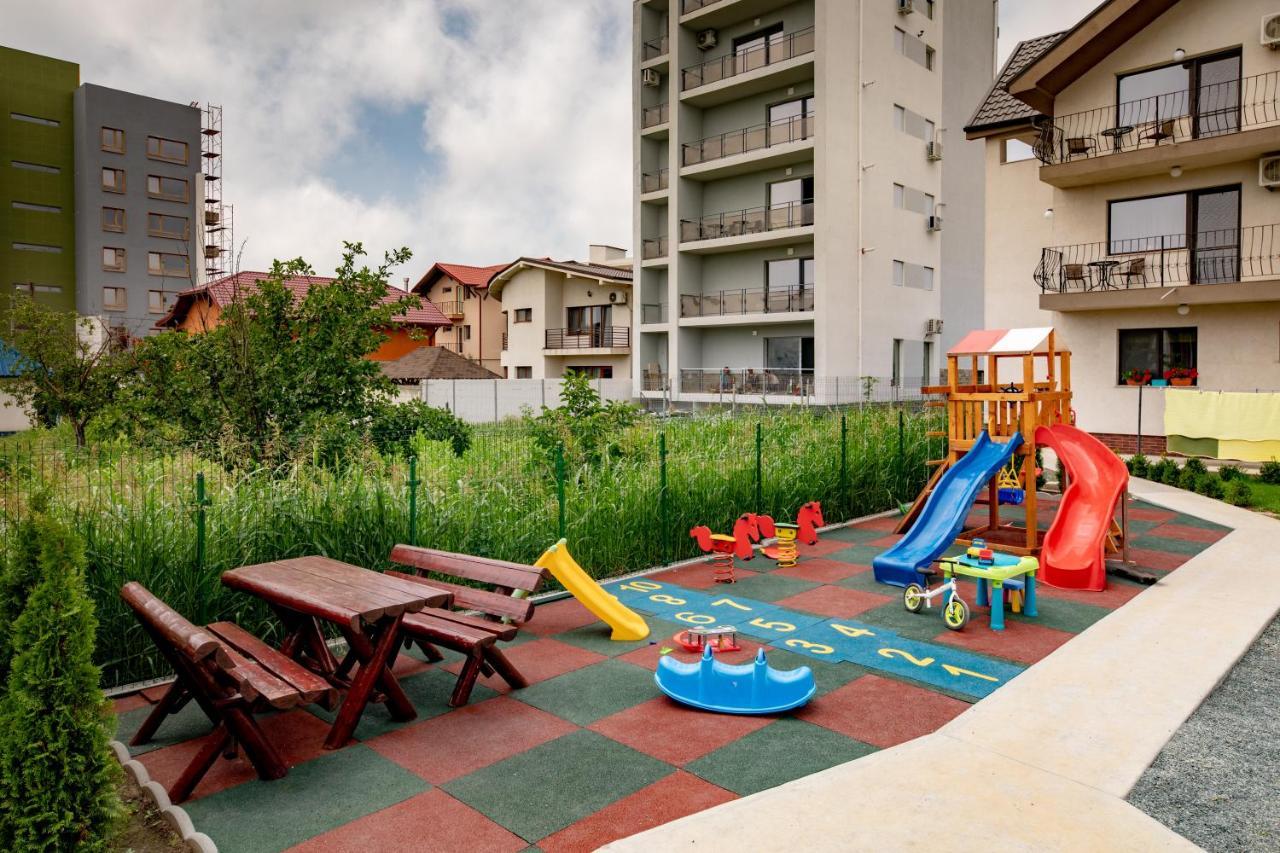 Vila Yna Năvodari Kültér fotó