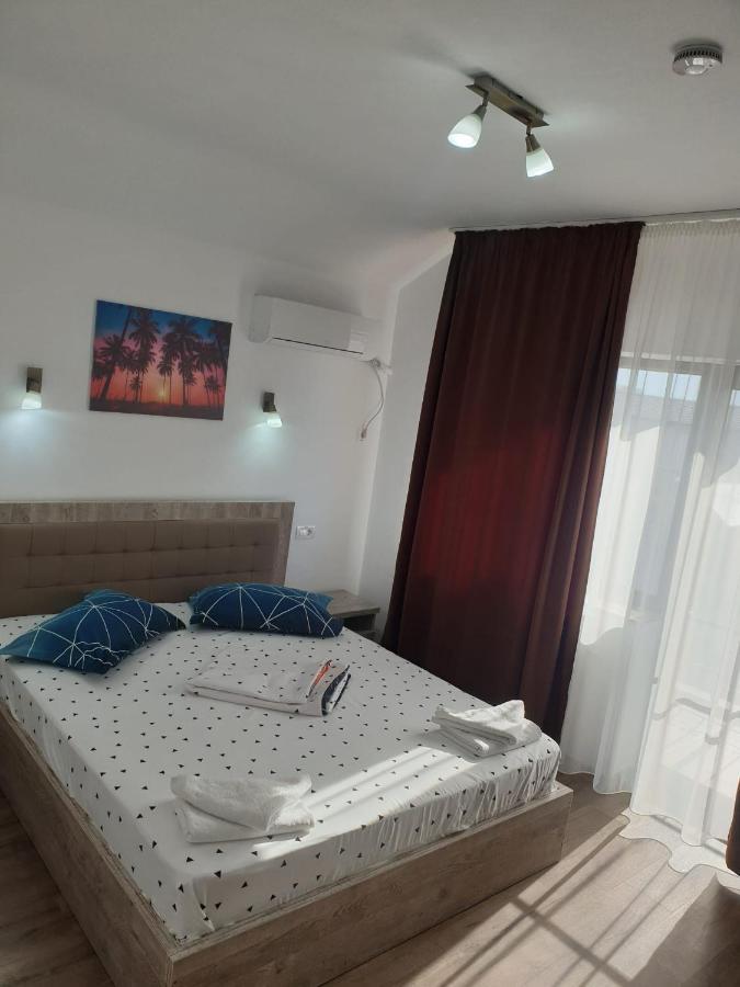 Vila Yna Năvodari Kültér fotó